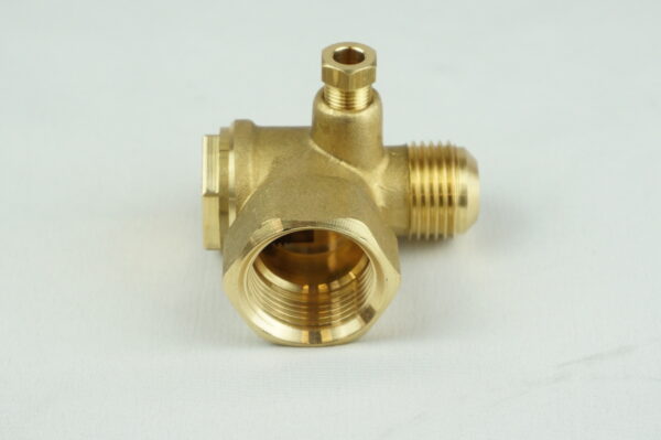 CLAPET DE RETENUE VITON 3/4"F X 1/2"M F-M