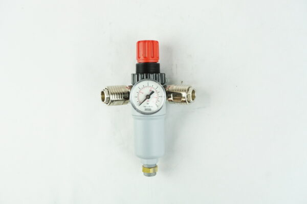 REGULATEUR 3/8 " inf + MANO + FILTRE + RAC.RAP