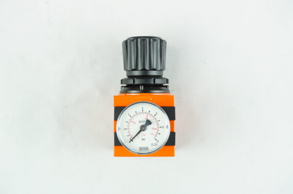 REGULATEUR 1/2 " + MANOMETRE