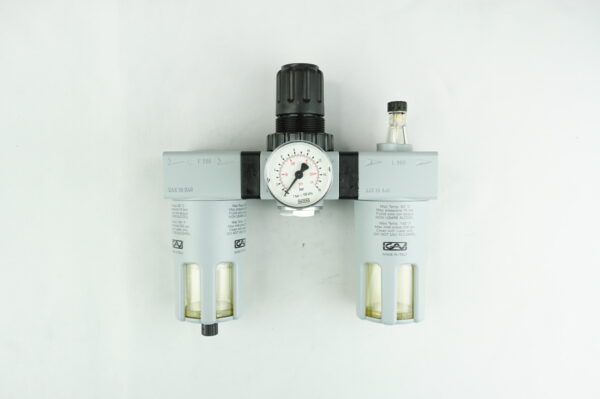 FILTRE + REGULATEUR + LUBRIFICATEUR 1/2"+MANOMETRE