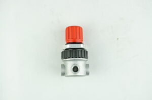REGULATEUR 1/4" - Pmax 12 BAR