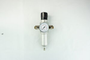 REGULATEUR 1/2 " post + MANO + FILTRE + RACC.RAP.