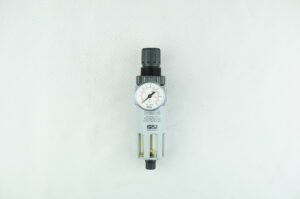 FILTRE REGULATEUR 1/4 " + MANOMETRE