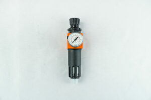 FILTRE REGULATEUR 1/4 " + MANOMETRE