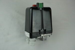 PRESSOSTAT CONDOR TRI 16 BAR G1/2+ON/OFF+EV5
